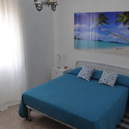 Bella Casa 250Mt Dal Lungomare Hébergement de vacances Soverato Marina